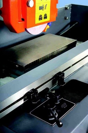 Szlifierka magnesowa do płaszczyzn ze stołem magnetycznym PROMA SPECJAL PBP-200A